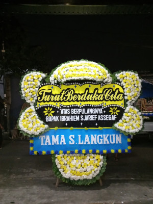 Papan Bunga Duka di Angkola Selatan
